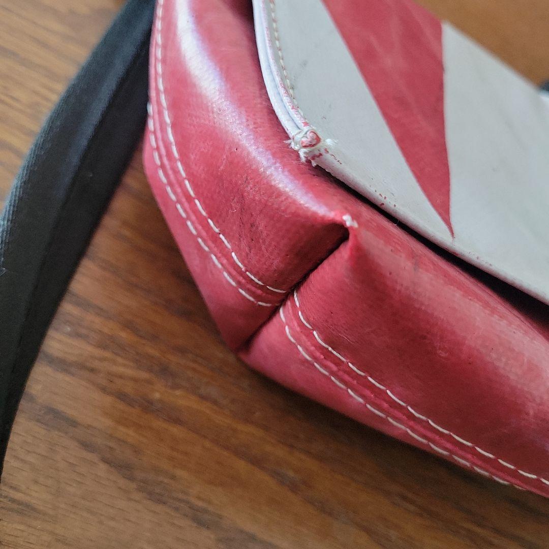 FREITAG ショルダーバッグ 赤白