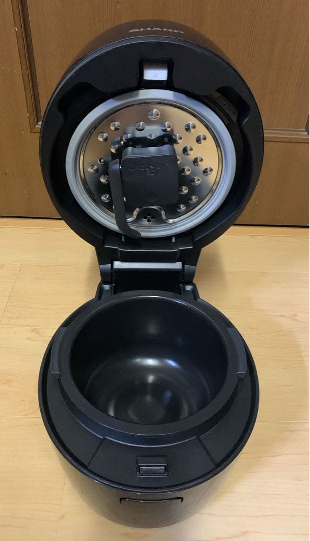 値下げ！【美品】シャープ　ヘルシオ ホットクック KN-HW10G