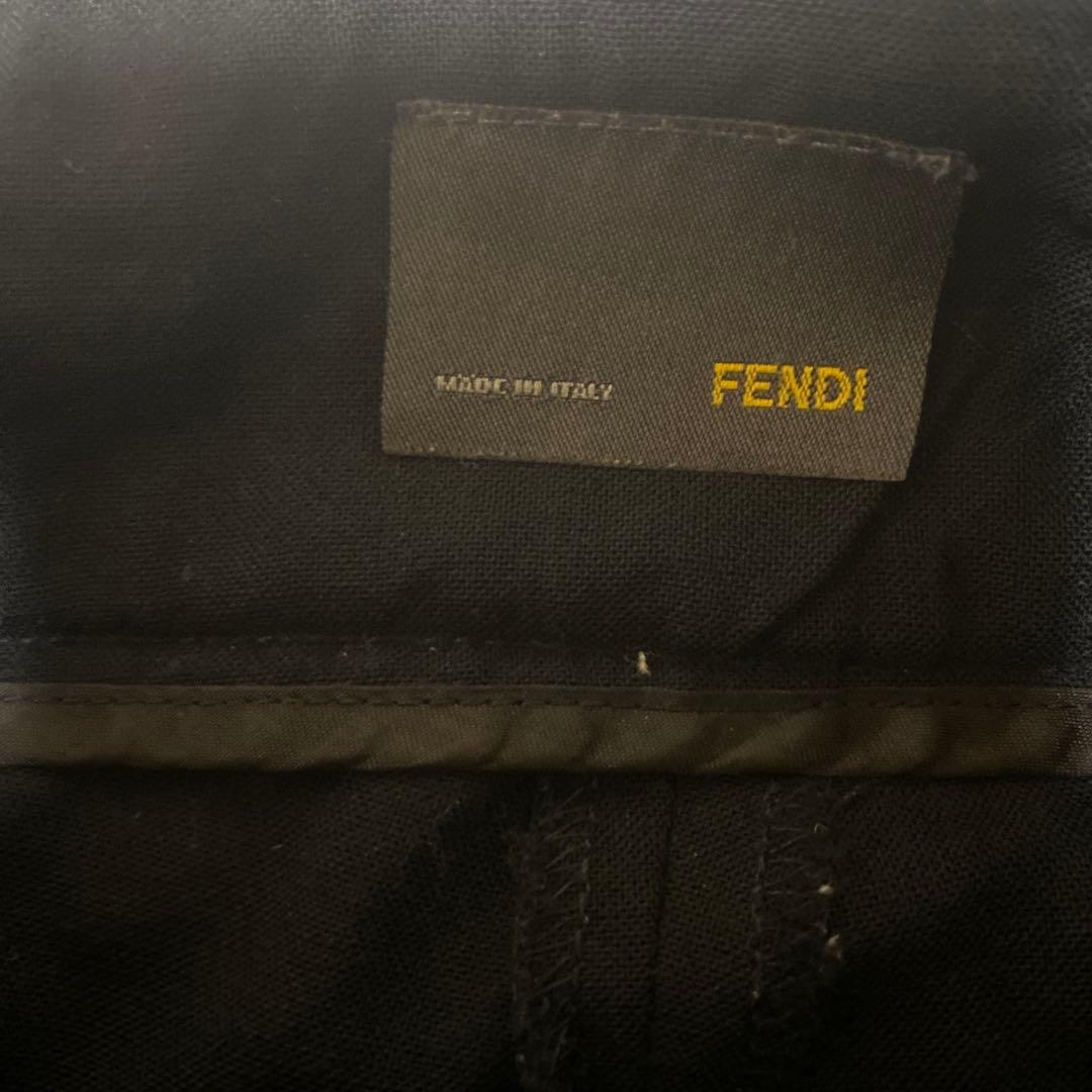 最終値下げ。FENDI ブラック フレアパンツ。38