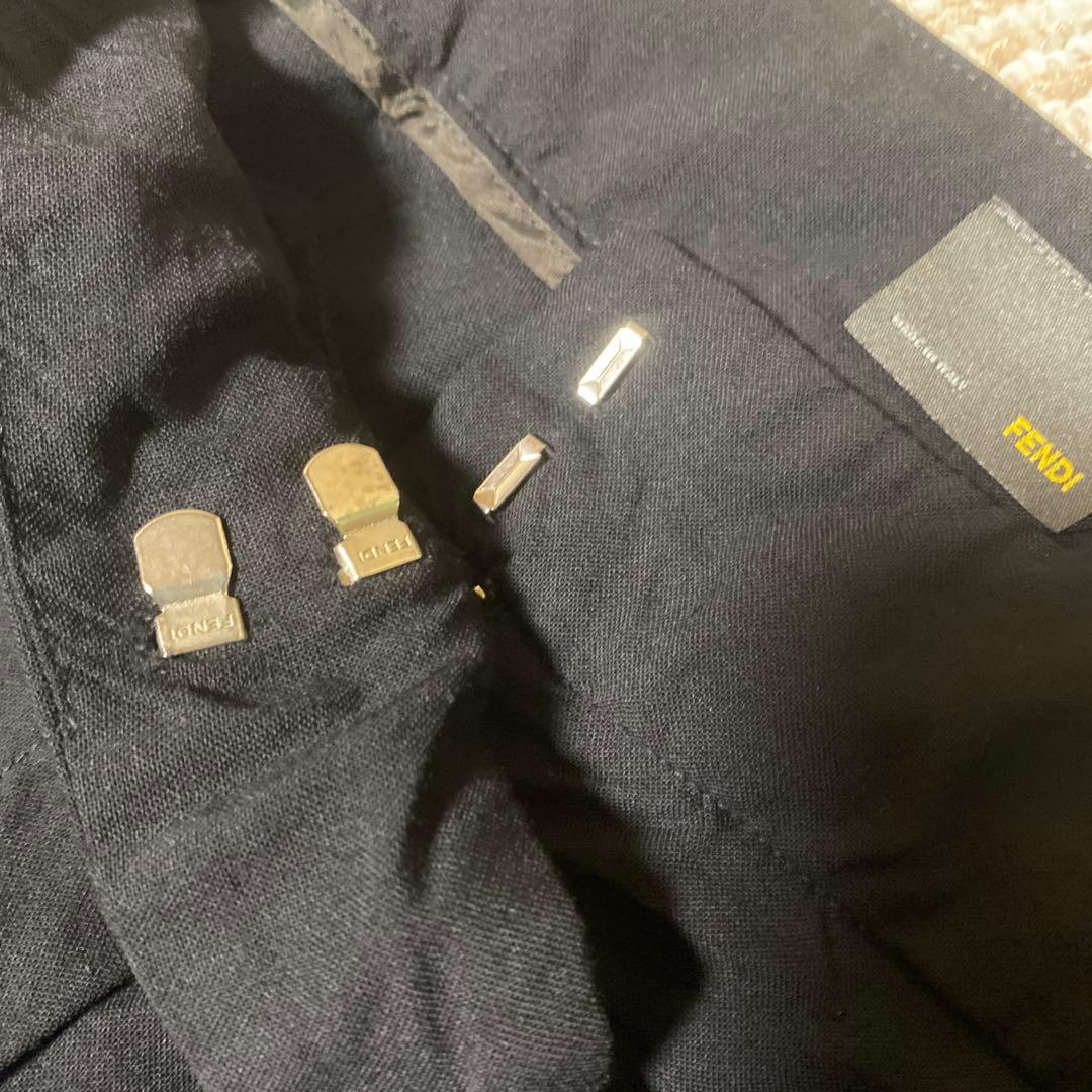 最終値下げ。FENDI ブラック フレアパンツ。38