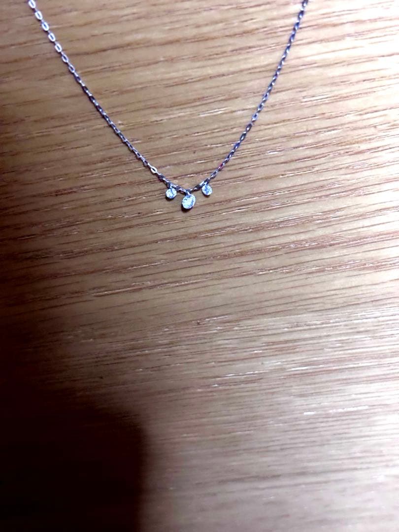 レーザーホールダイヤモンドネックレス