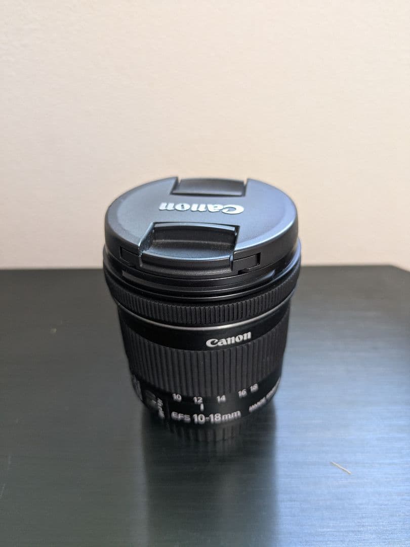 Canon EF-S 10-18mm f/4.5-5.6 IS STMレンズ