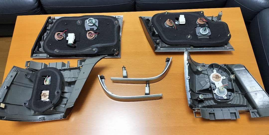 さらに値下げしました！17 クラウン 後期 テールランプ セット