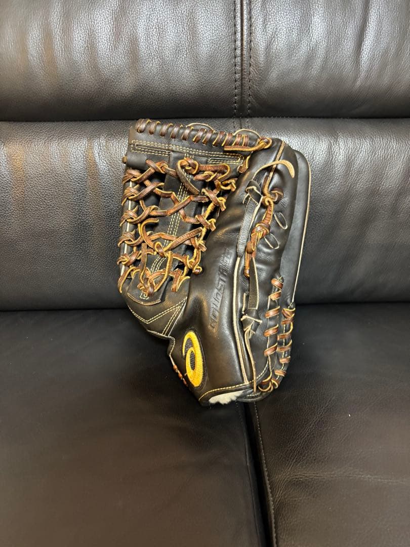 アシックスゴールドステージ硬式外野手用グラブ