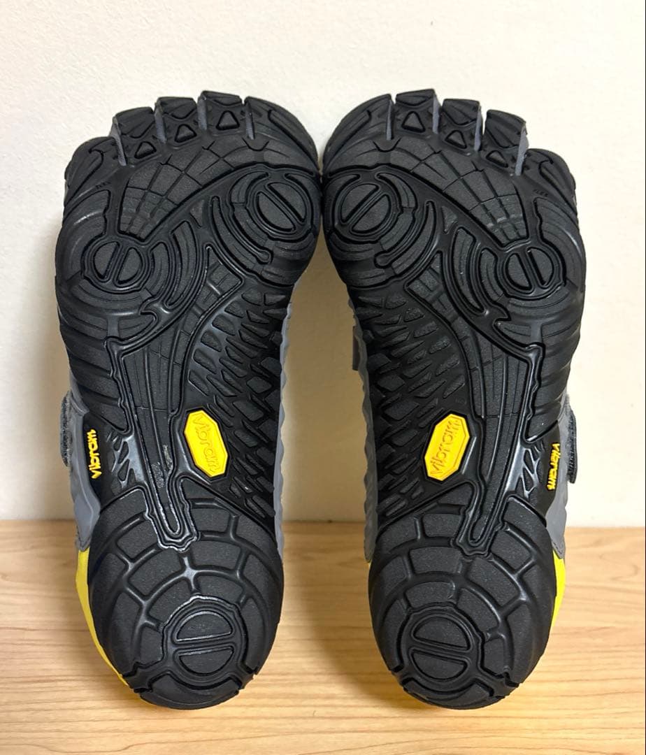 【新品未使用Vibram】ビブラム ファイブフィンガーズ 27.5cm