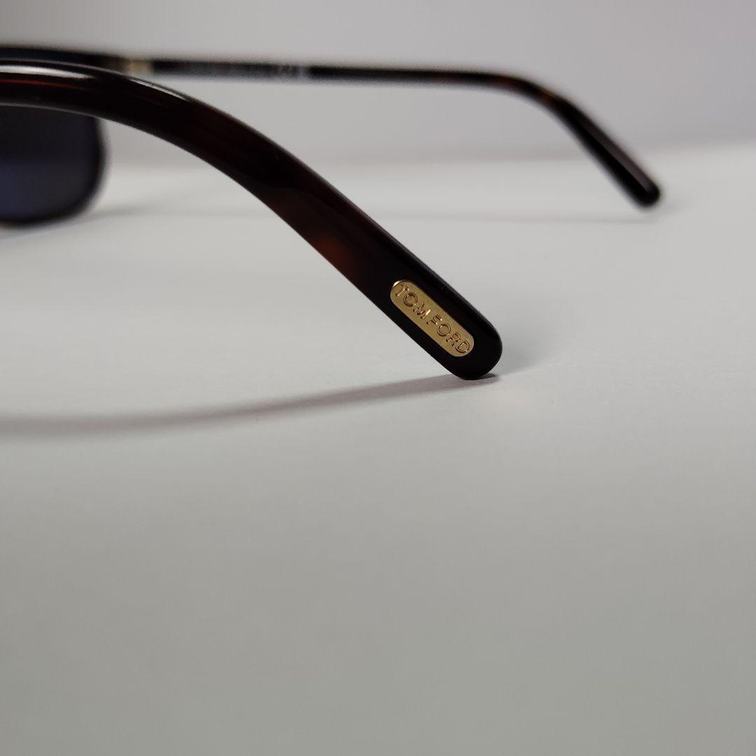 ✨️新品未使用✨️トムフォード スクエア サングラス FT0963-D-52A