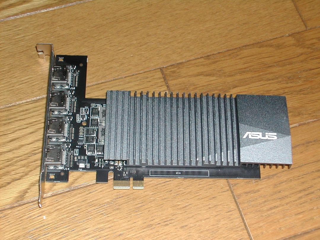ASUS　GT710-4H-SL-2GD5　ファンレスグラボ　X1接続