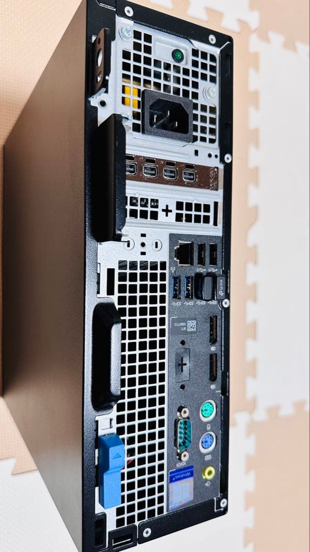 最終) DELL Precision 3430 i7 8700 32Gb 256