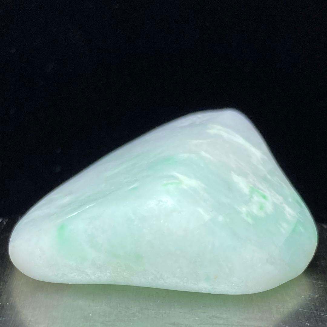 【専用品】糸魚川翡翠　金山谷　翡翠　海石　原石　33.3ｇ