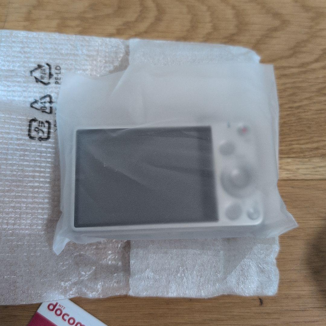 CASIO EXILIM EX-ZS25 コンパクトデジタルカメラ　シルバー