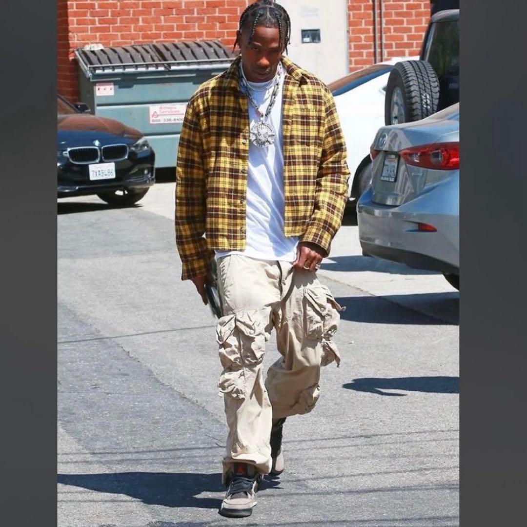 Travis Scott 着用 Vintage Ralph Lauren 32