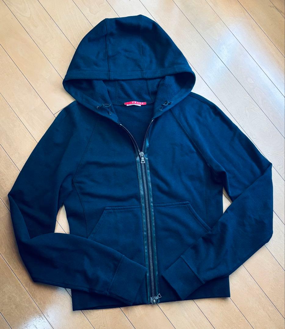 PRADA ネイビー ジップアップパーカー ロゴレザー 希少XS〜S