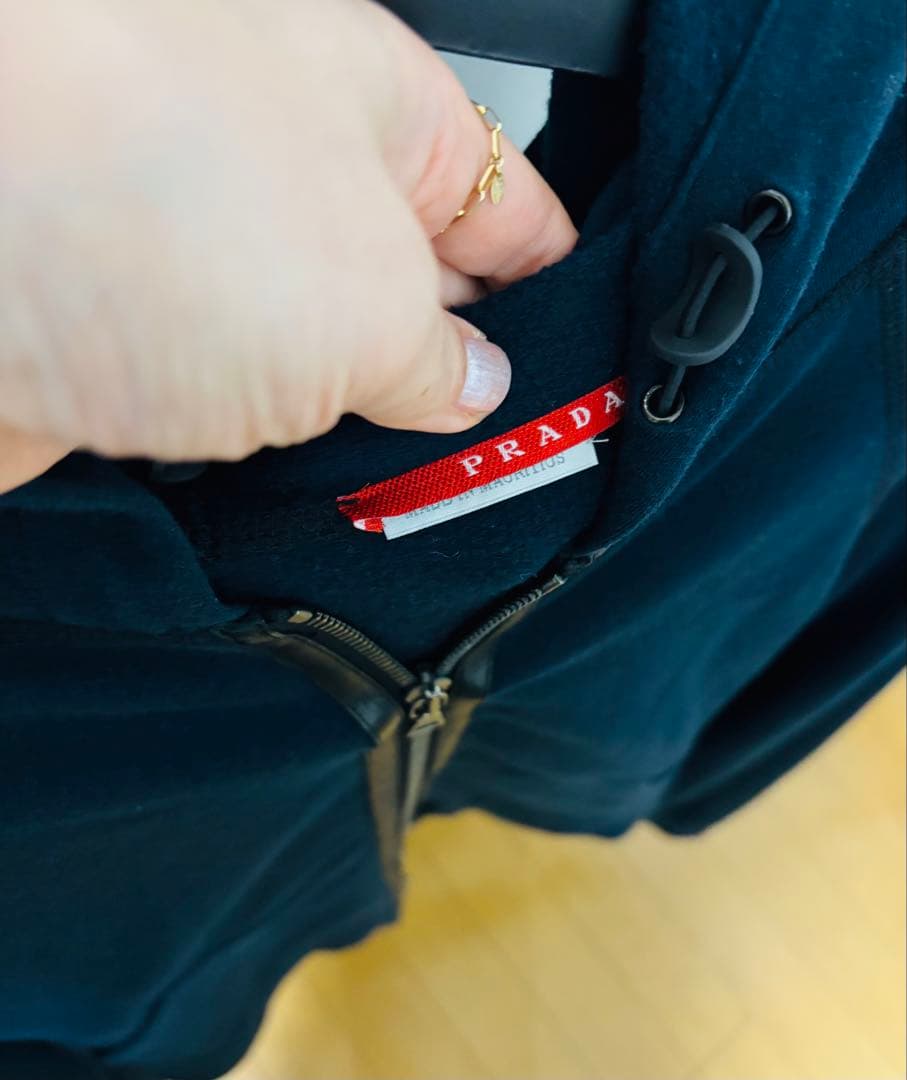PRADA ネイビー ジップアップパーカー ロゴレザー 希少XS〜S