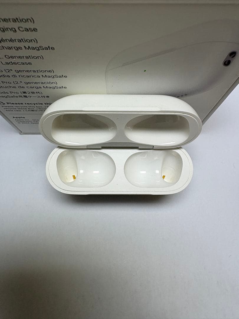 AirPods Pro 第2世代 Lightningモデル MagSafe対応