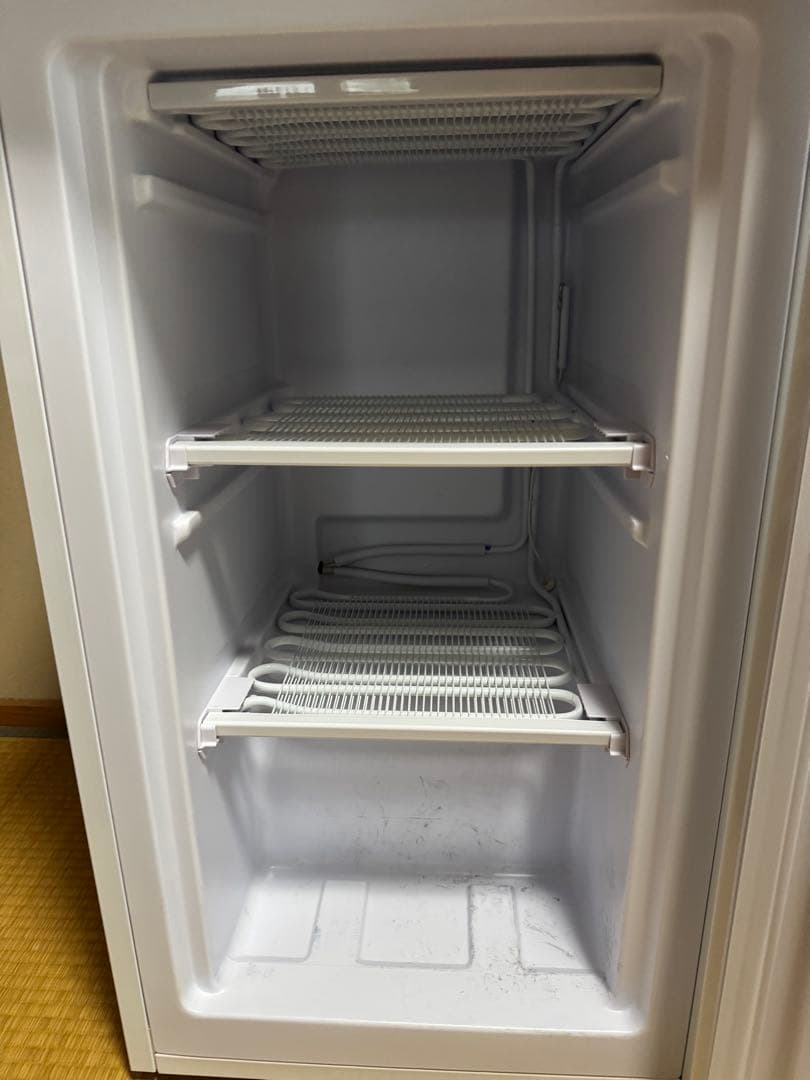 アイリスオーヤマ 60L 冷凍庫 IUSD-6B