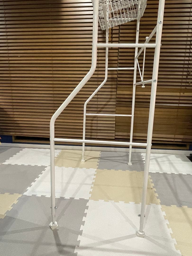 多機能ランドリーラック　棚板、カゴ２つ付き　ホワイト