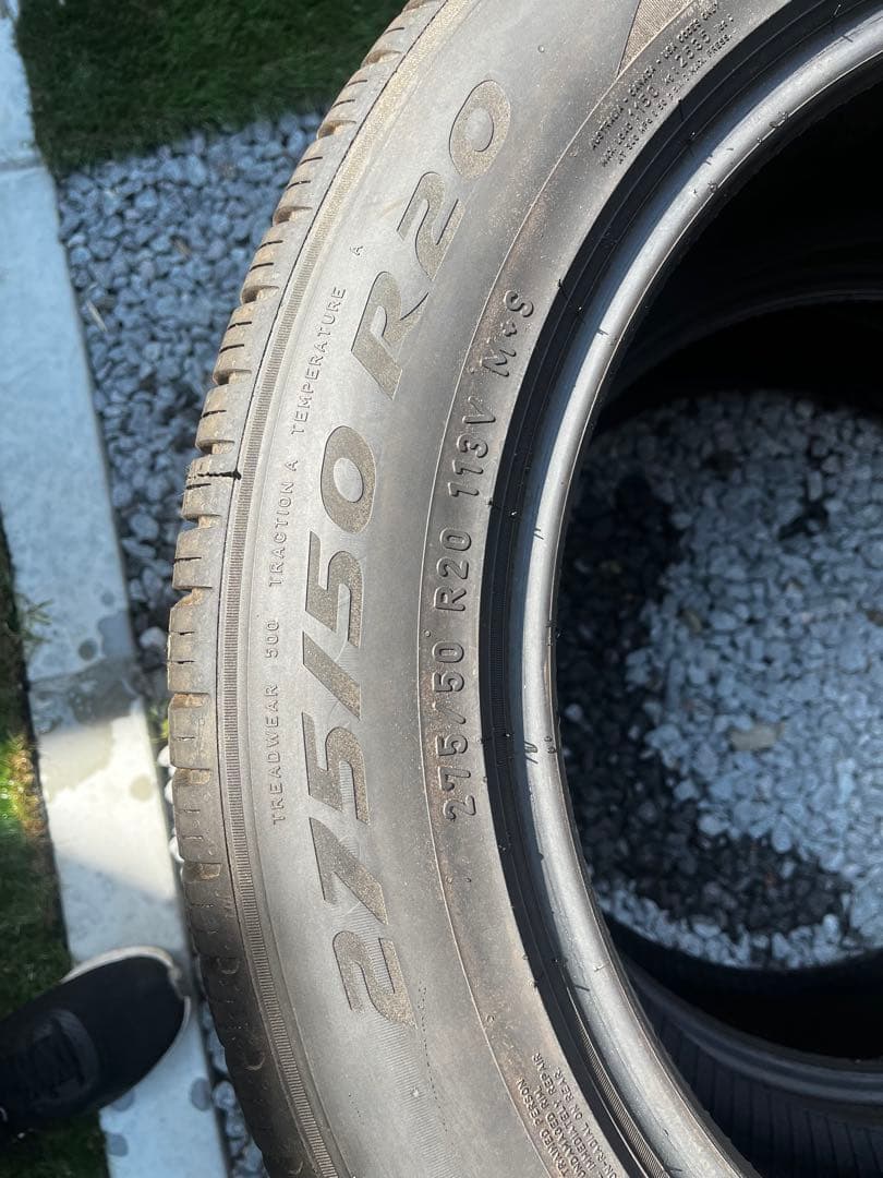 ピレリ　275/50R20 ４本　2022年