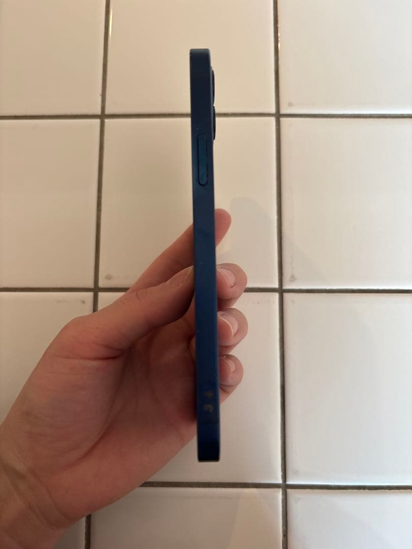 iPhonen12 128GB ブルー