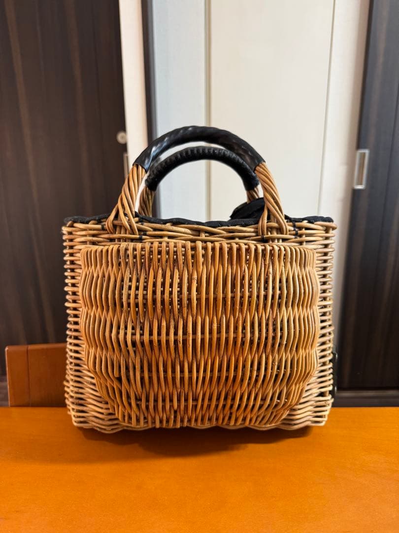 【あきあき】ebagos ポケット付バスケットBLACK