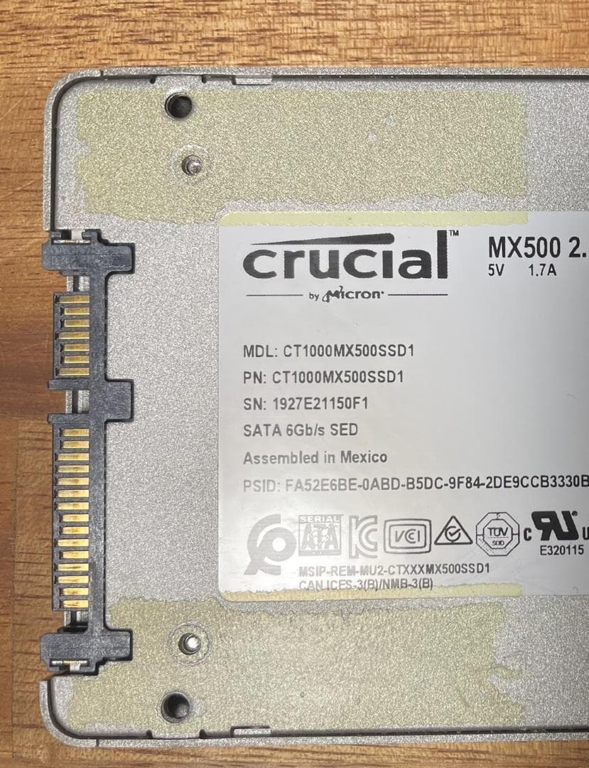 crucial 2.5インチ SATA SSD 1TB 使用時間6794時間