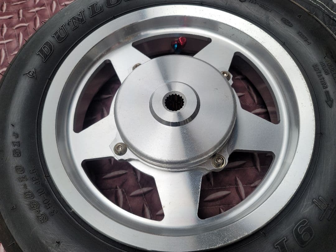 【廃盤品】3WF用10インチリアホイール BMF アルミ ハブ付き タイヤ付き