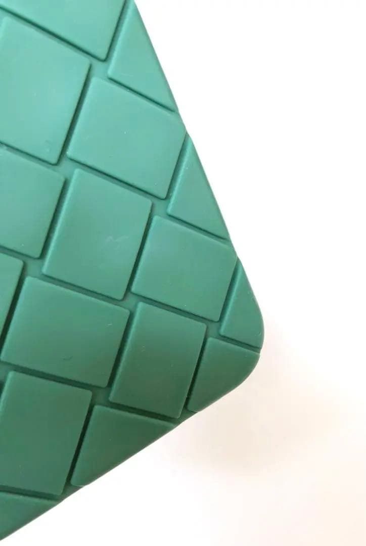 BOTTEGA VENETA テックラバー iPhone 14 Pro ケース