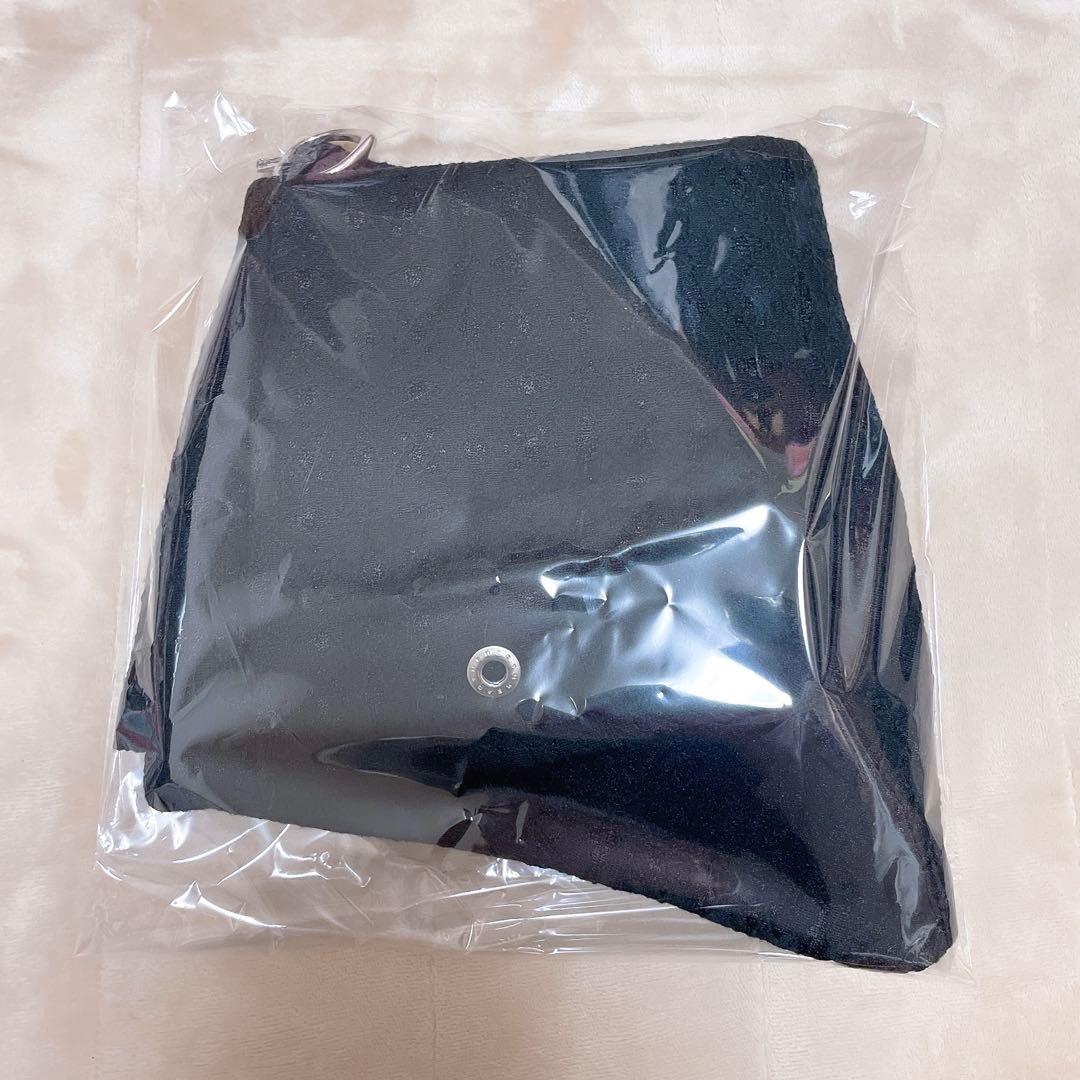 theredthread ❤︎S ring biker shorts lace