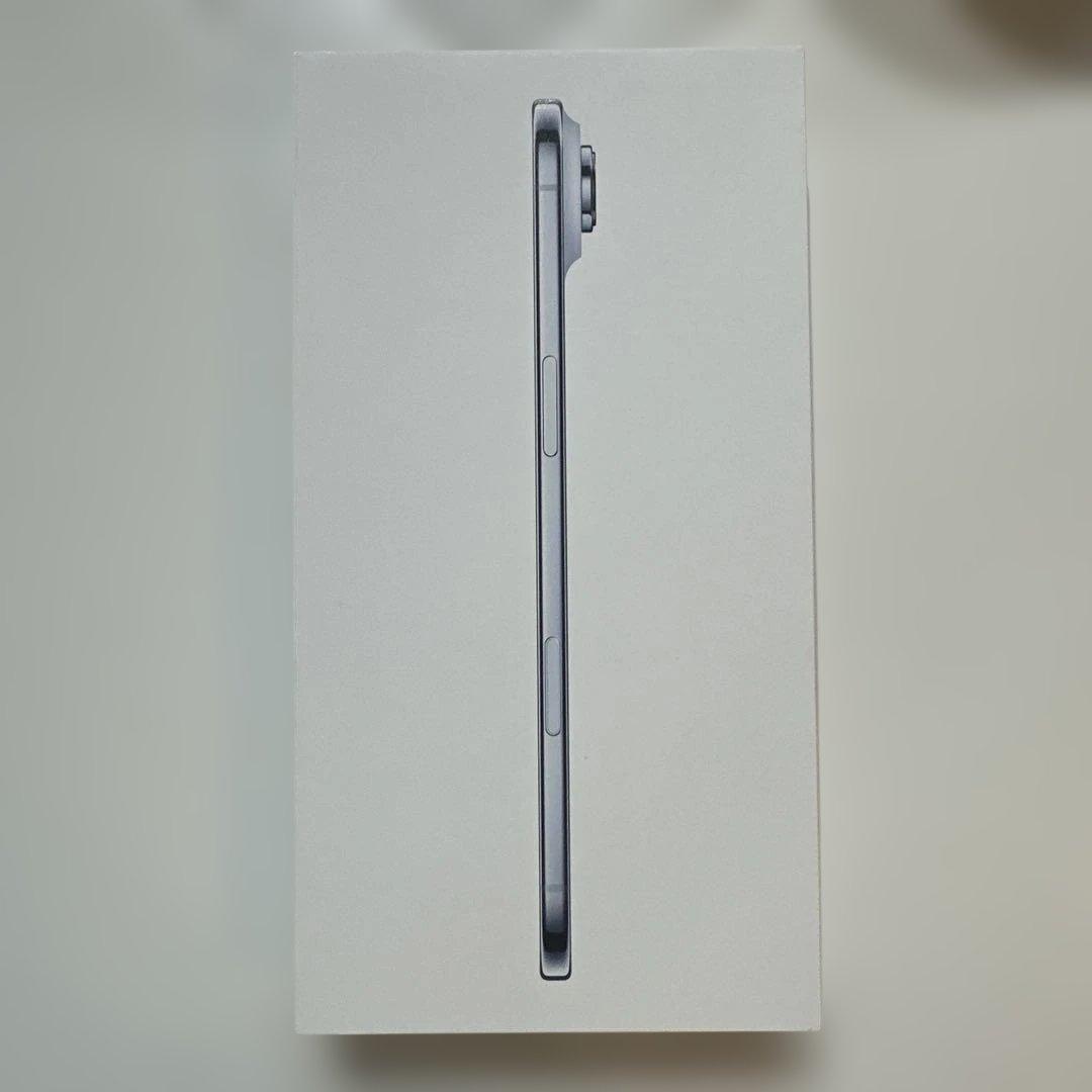 【美品】Apple iPhone Air スカイブルー 本体 充電ケーブル箱あり