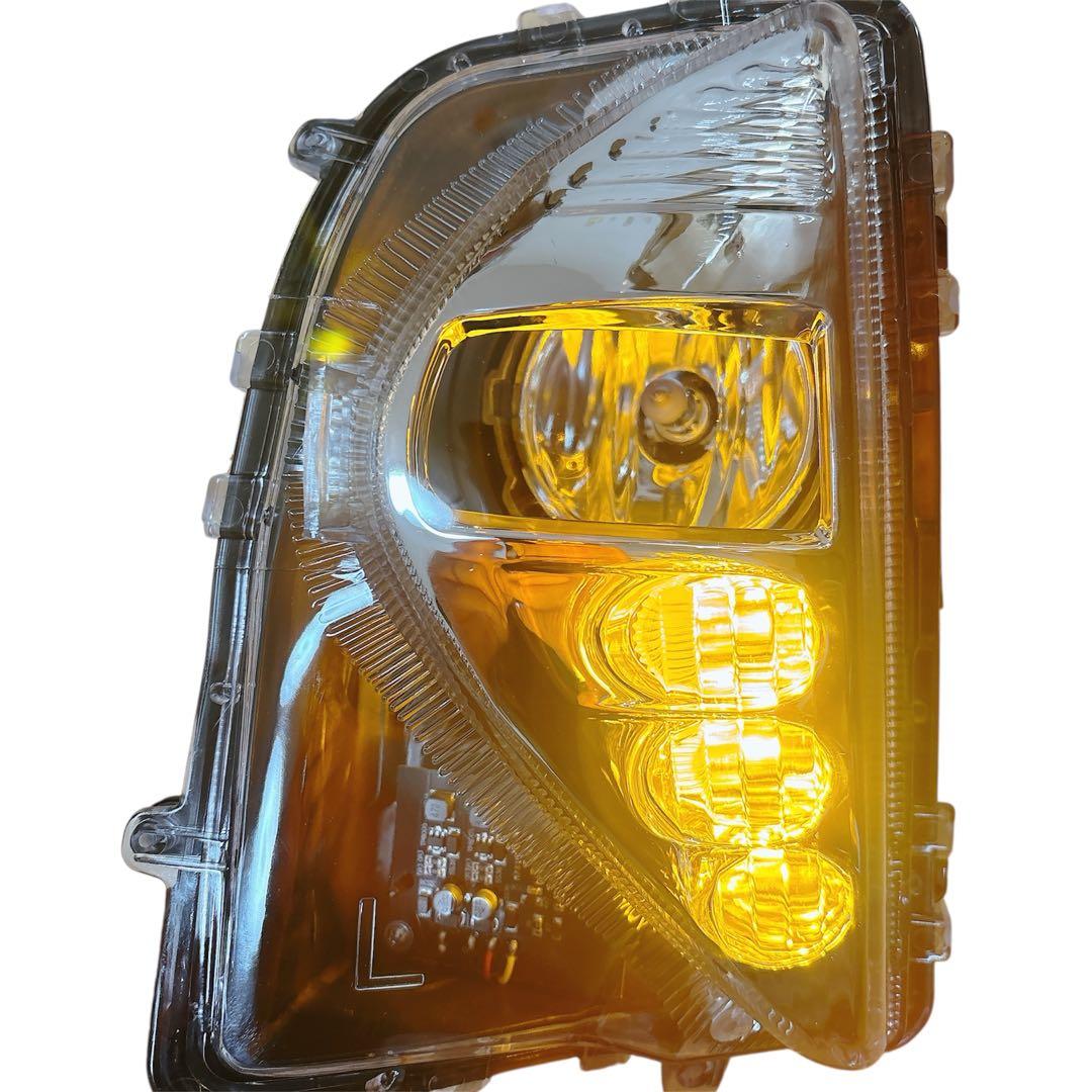 在庫処分価格！50プリウス前期新品フォグH11加工ウインカー切替