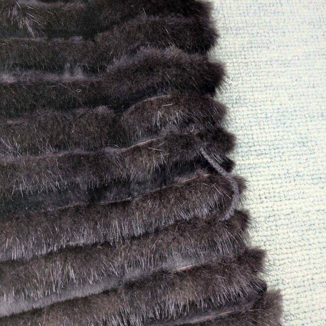 ア*ア様 フード付き ブラックミンクリバーシブルジレ