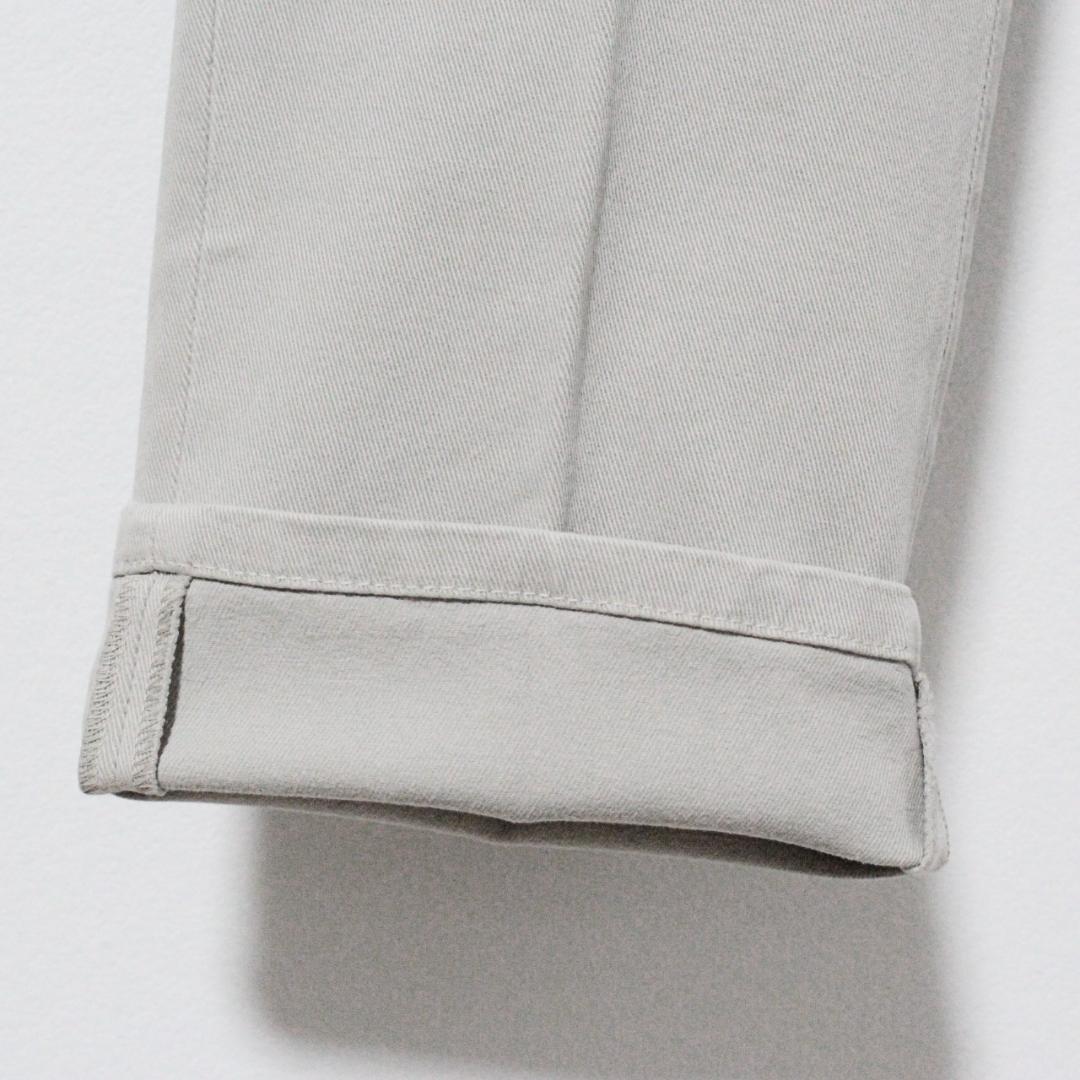 新品 ブリリア1949 ハイストレッチ ノープリーツパンツ Lサイズ（84cm）