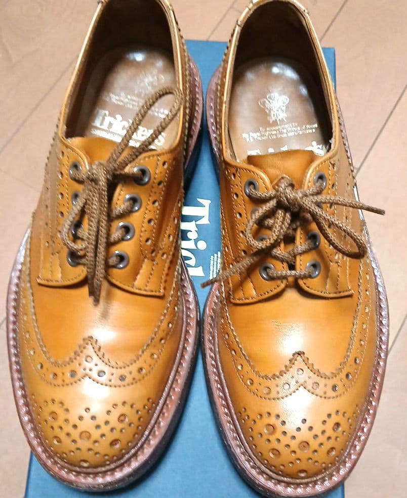 トリッカーズ　バートン　UK6 リッジウェイソール