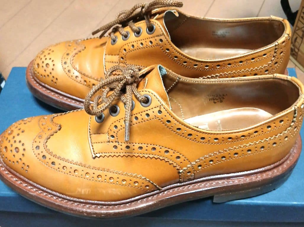 トリッカーズ　バートン　UK6 リッジウェイソール