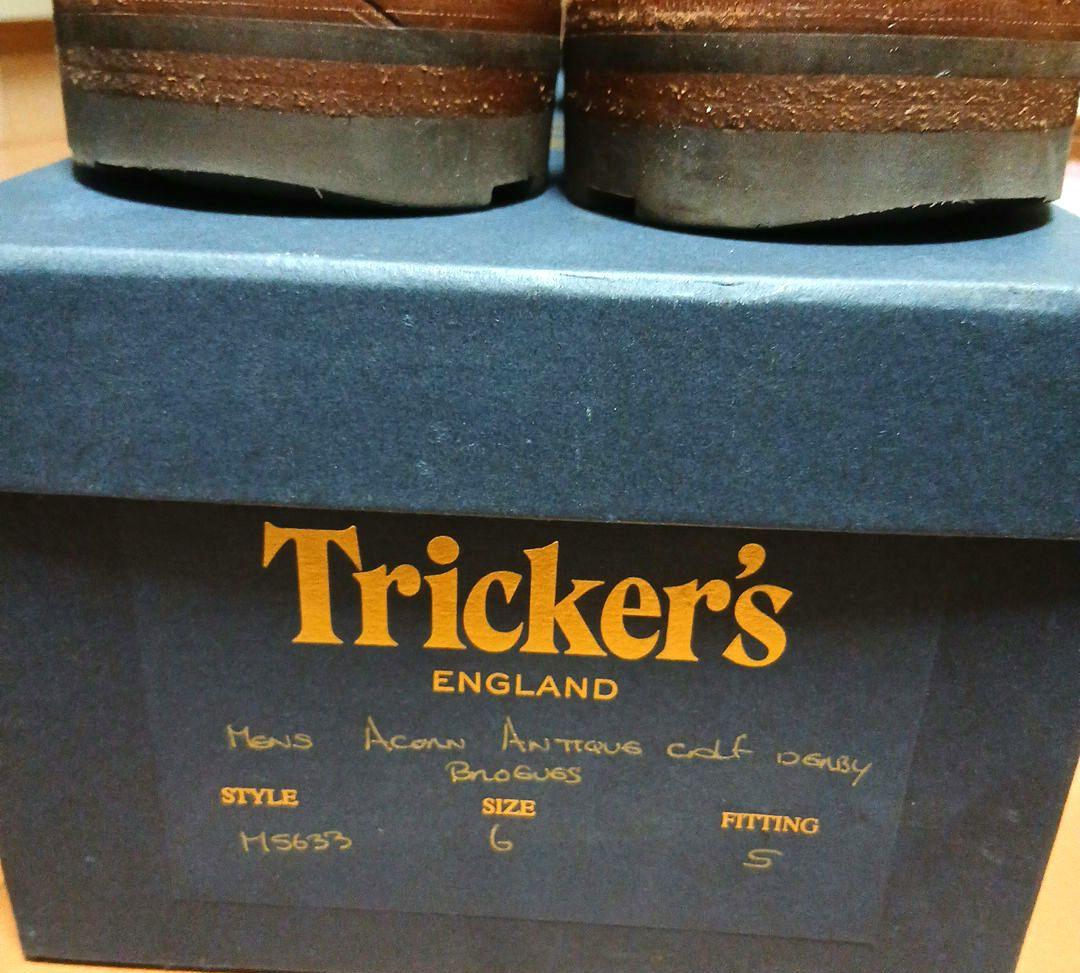 トリッカーズ　バートン　UK6 リッジウェイソール