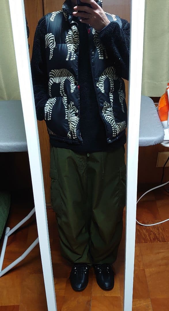 パッカブル中綿ベスト　Bohemians