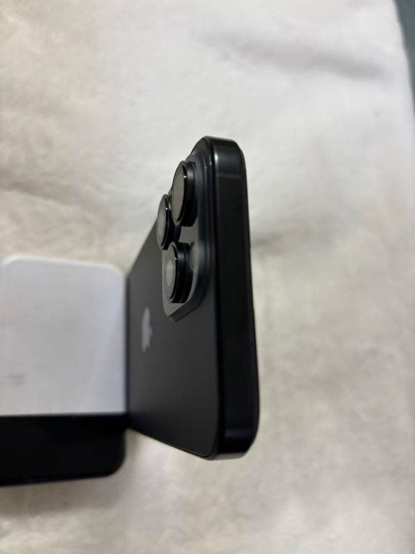 ip hon e16pro Max256GB