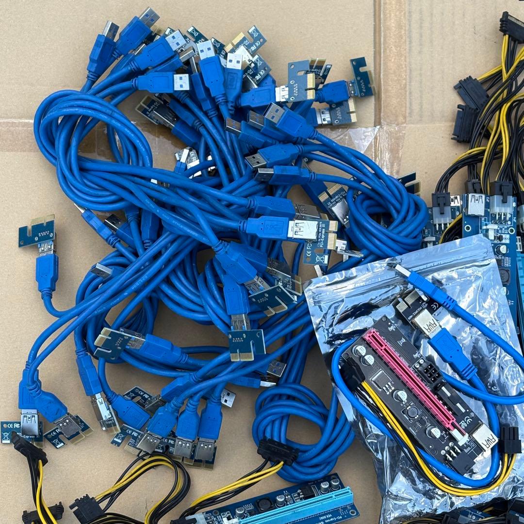 未確認中心 PCIE 1X to 16X ライザーカード 36セット ケーブル等