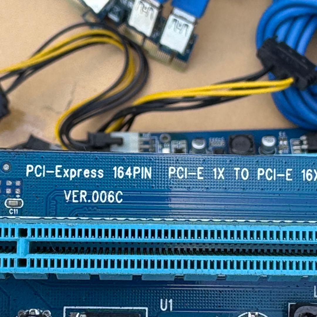 未確認中心 PCIE 1X to 16X ライザーカード 36セット ケーブル等