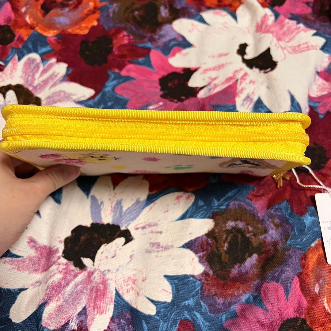 新品未使用 ラブラリー バイ フェイラー ハローテディ 母子手帳入れ