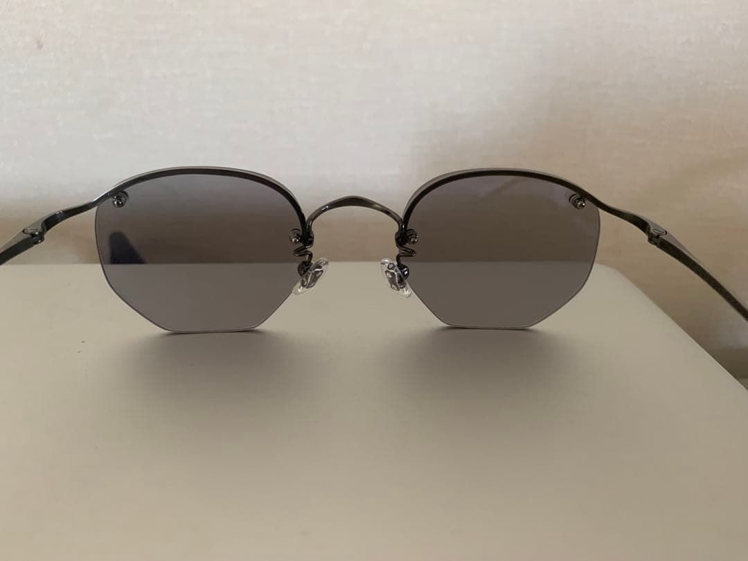 白山眼鏡店　チタニウム　リムレス　サングラス　白山眼鏡