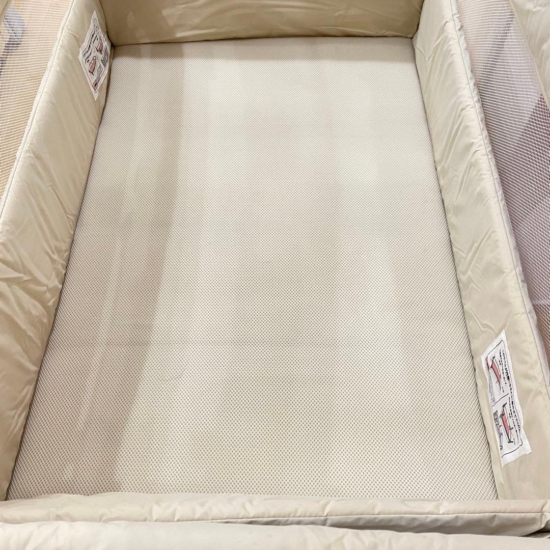 【良品】アップリカ ココネルエアー　ベビーベッド