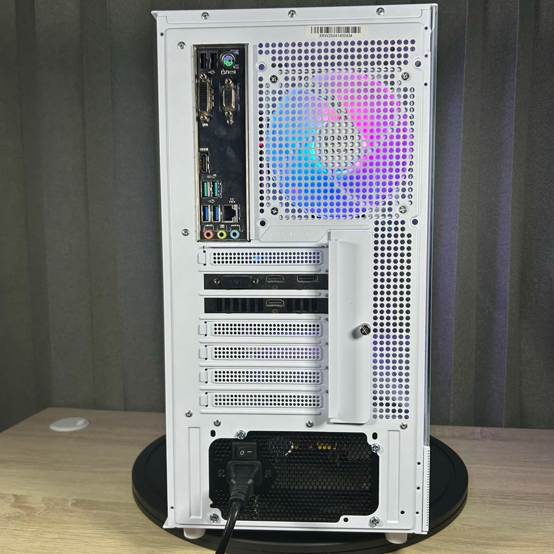 高性能 白 ゲーミングPC i5 8400 RTX2060 Windows11