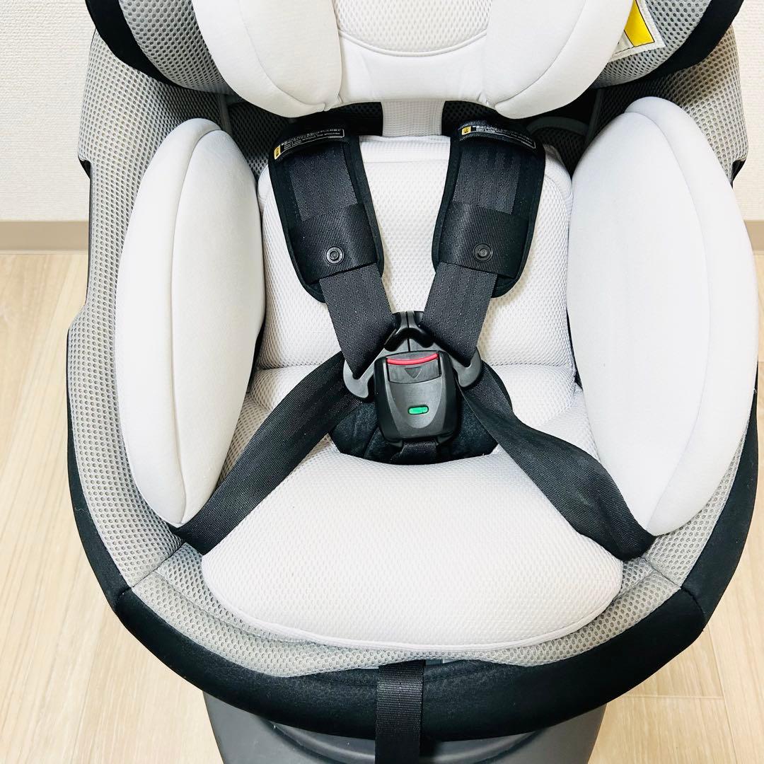 【未使用級】コンビ THE S ベージュ ブラウン ISOFIX ZC-690