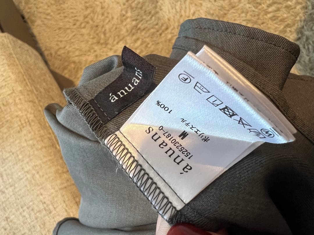 美品【anuans】ツイストギャザーワンピース グレー