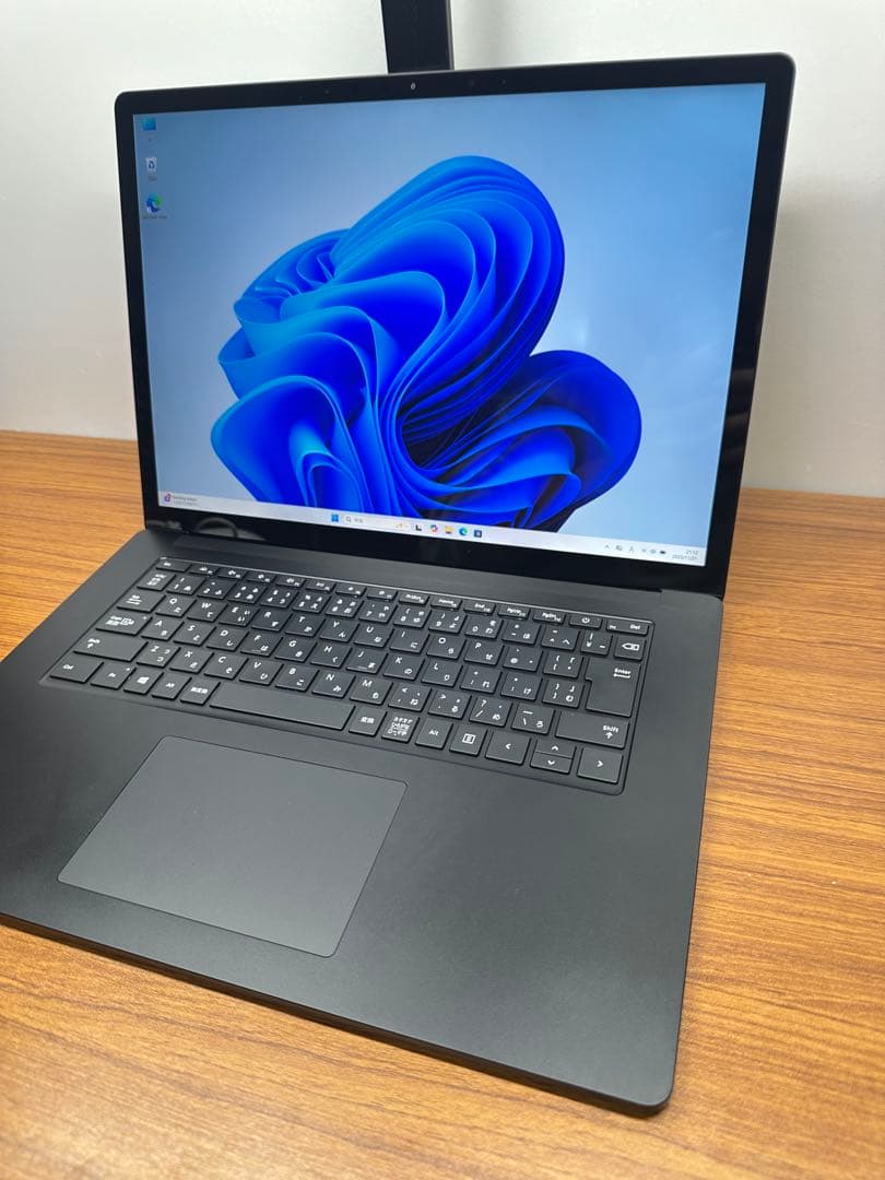 8.Surface Laptop 4 Ryzen 7 16Gb タッチパネル