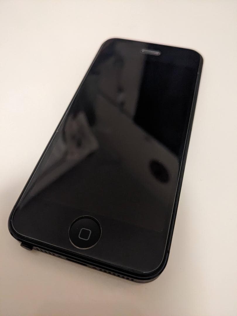 iPhone5 64GB SIMフリー ブラック / スマホ