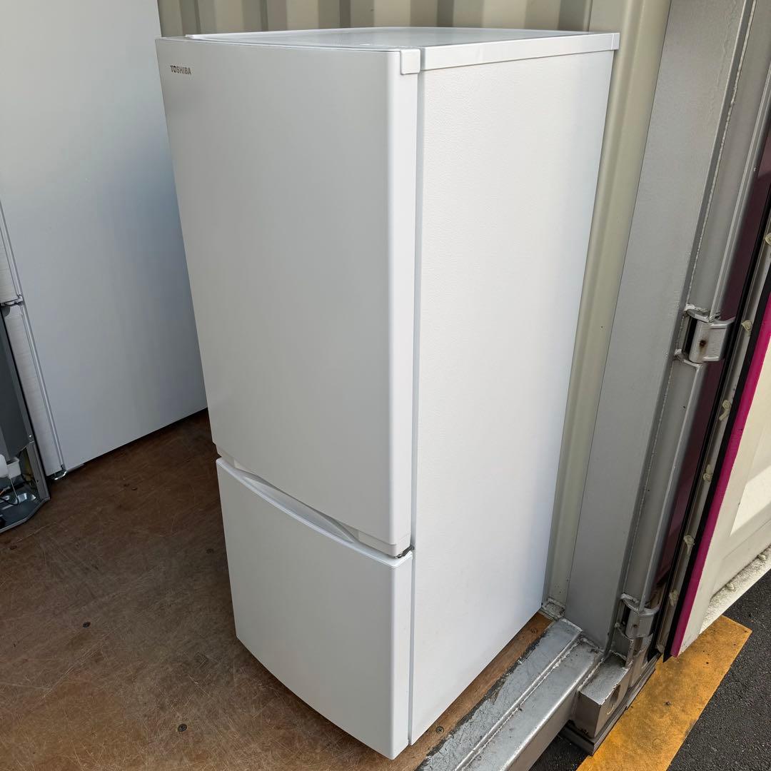 C7715★2022年製美品★東芝　冷蔵庫 ホワイト　自動霜取り　一人暮らし