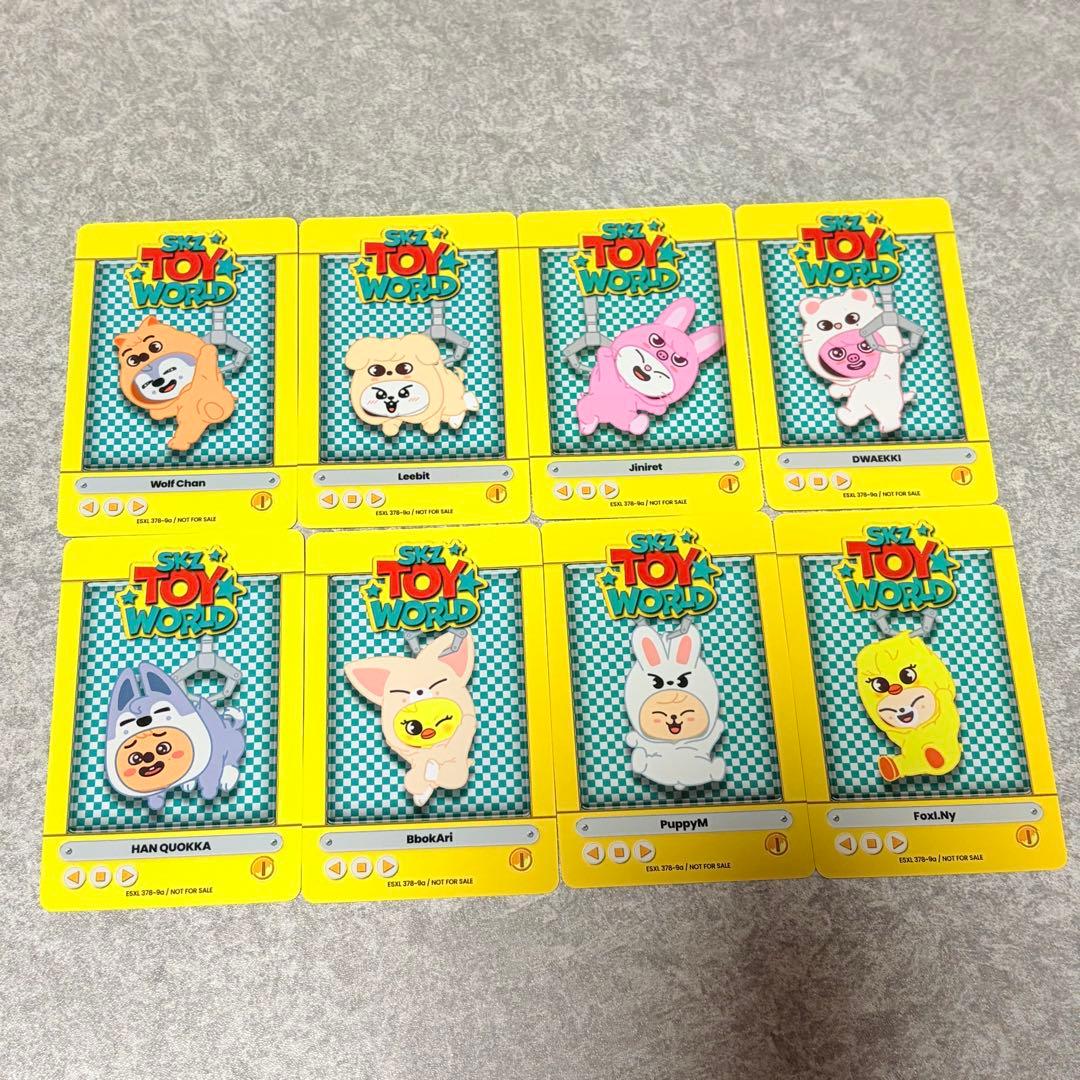 Stray Kids TOYWORLD 完全生産　トレカ　タワレコ　IDフォト