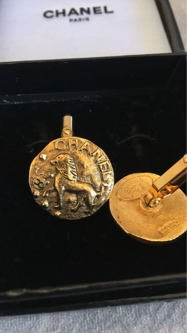 シャネル　ビンテージカフス　1988年