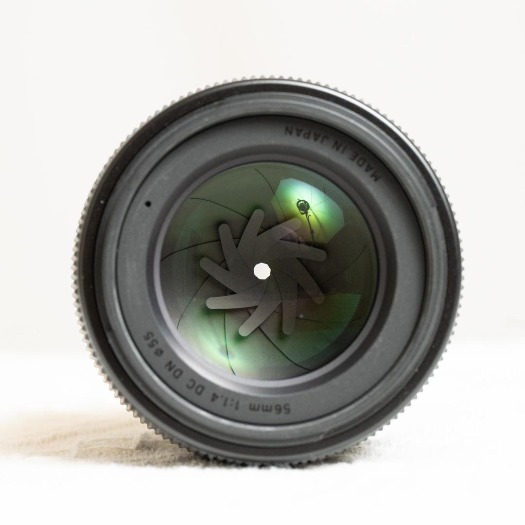 SIGMA 56mm F1.4 DC DN レンズ